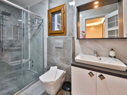  gece  -  Kasım
  | Kalkan’da Deniz Manzaralı Lüks Villa, Merkezi Konumda Rüya Tatil